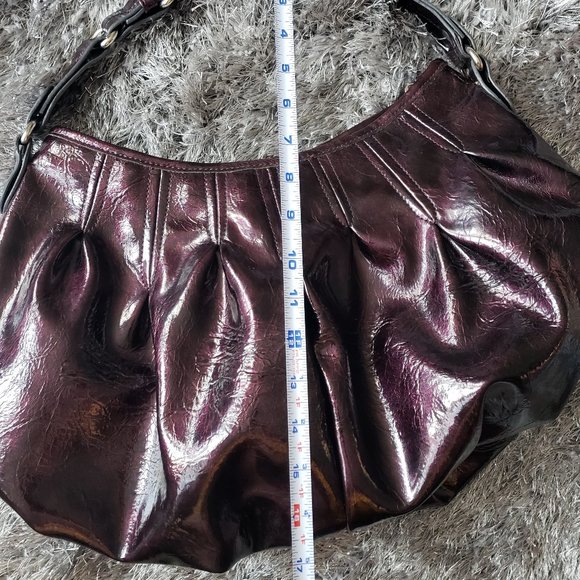 Daisy Fuentes hobo purse - Picture 8 of 9